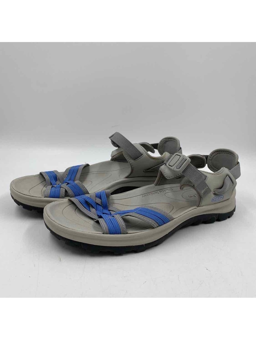 Keen Women's Shoe Size 9 Gray Woven Sandals